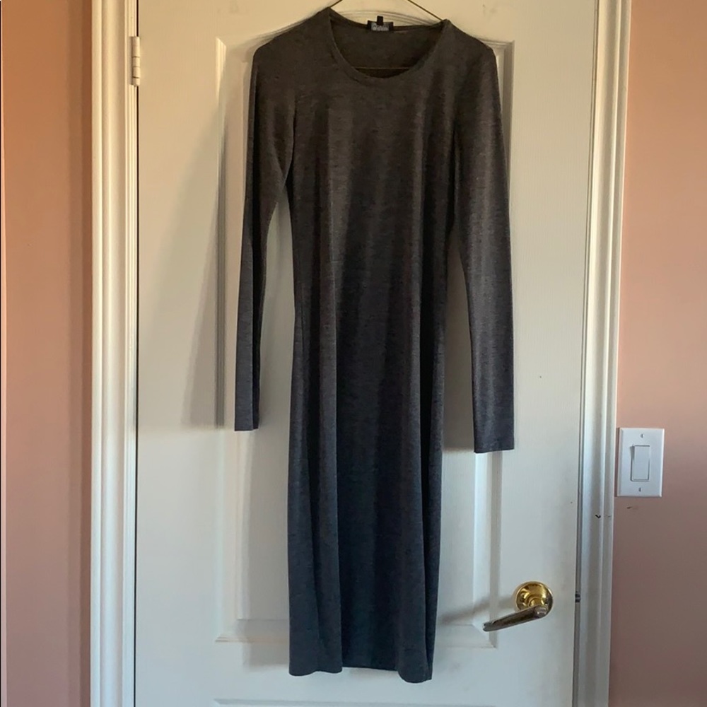 Aritzia Wilfred free grey dress
